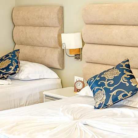 Fafa Aqua Blue * Golem (Tirana)