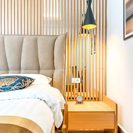 Fafa Aqua Blue Hotell Golem (Tirana)
